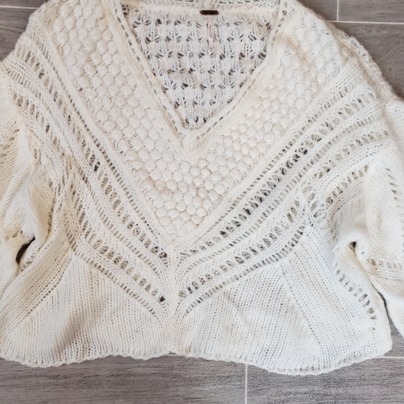 Free People White Knit Bishop Sleeve Pull Over - Picture 3 of 11
